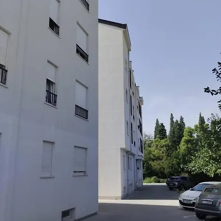Tiramisu Center Apartment