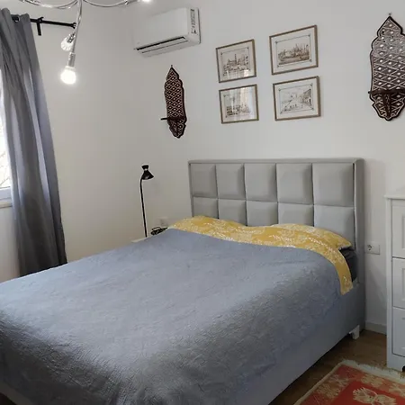 Apartment Tiramisu Center *